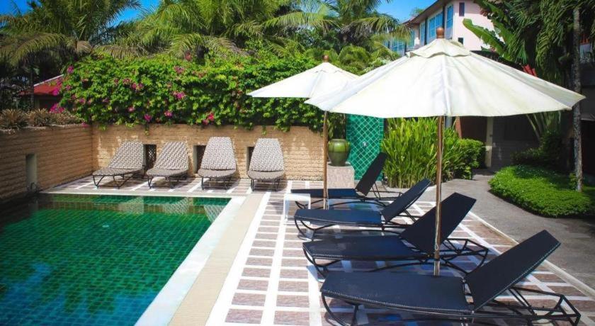 Royal Lee Resort And Spa Nai Yang Beach Exterior foto